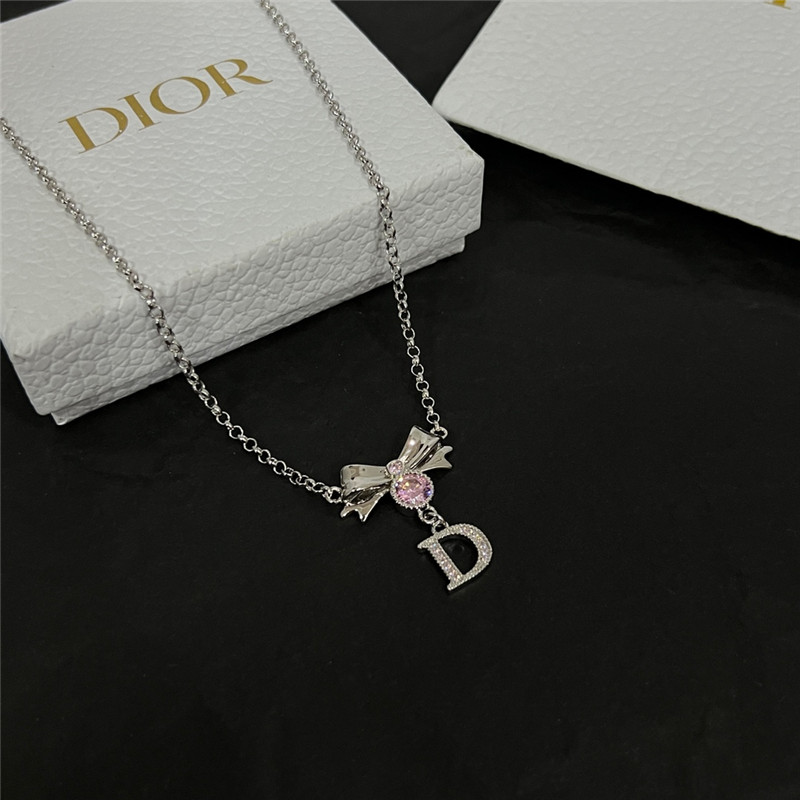 D10r medieval necklace