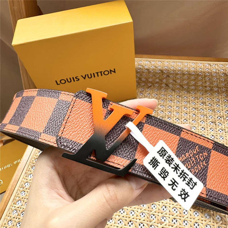 l0vis Vvtt0n lv plaid canvas with pebbled bottom belt