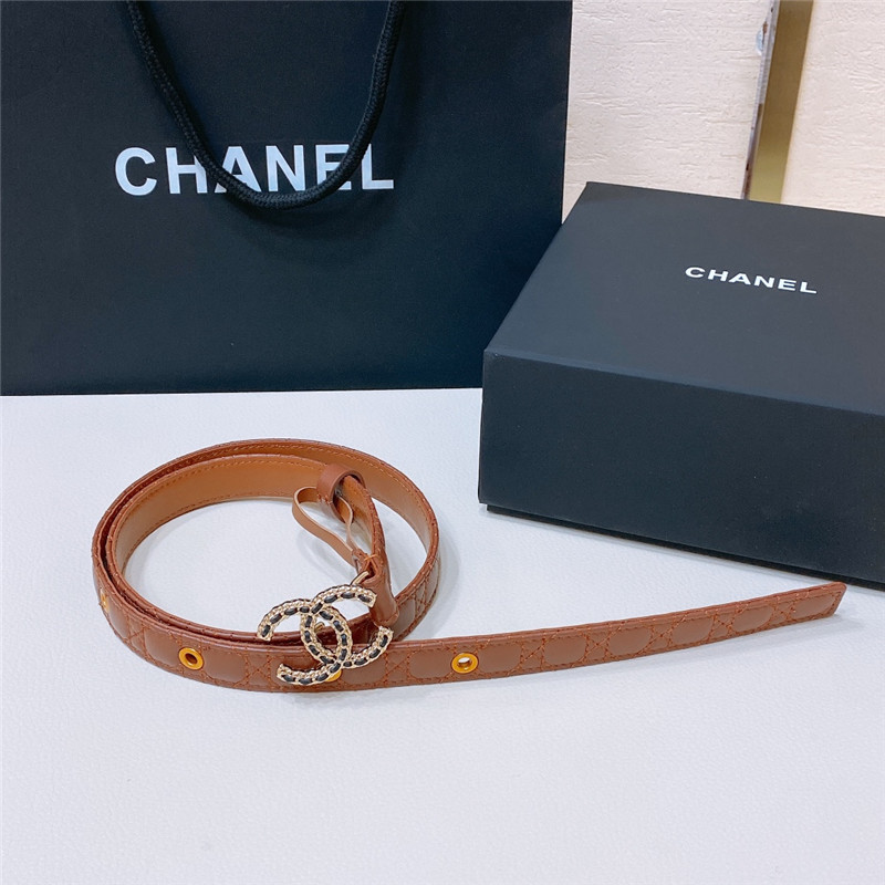 ch**el D1am0nd lambskin with plain bottom belt