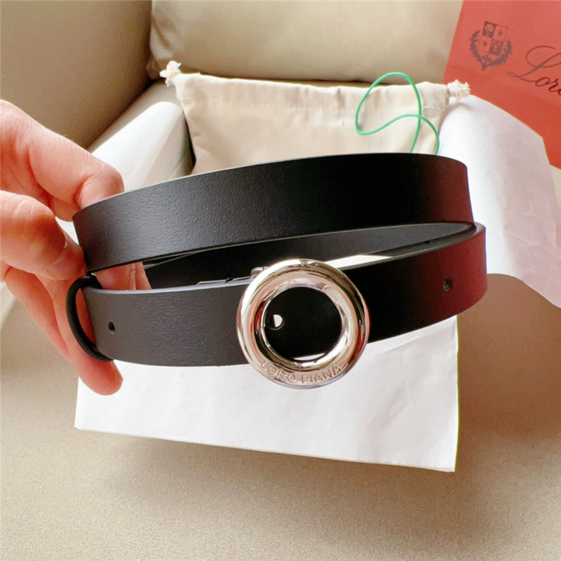 L0r0 P1ana new belt