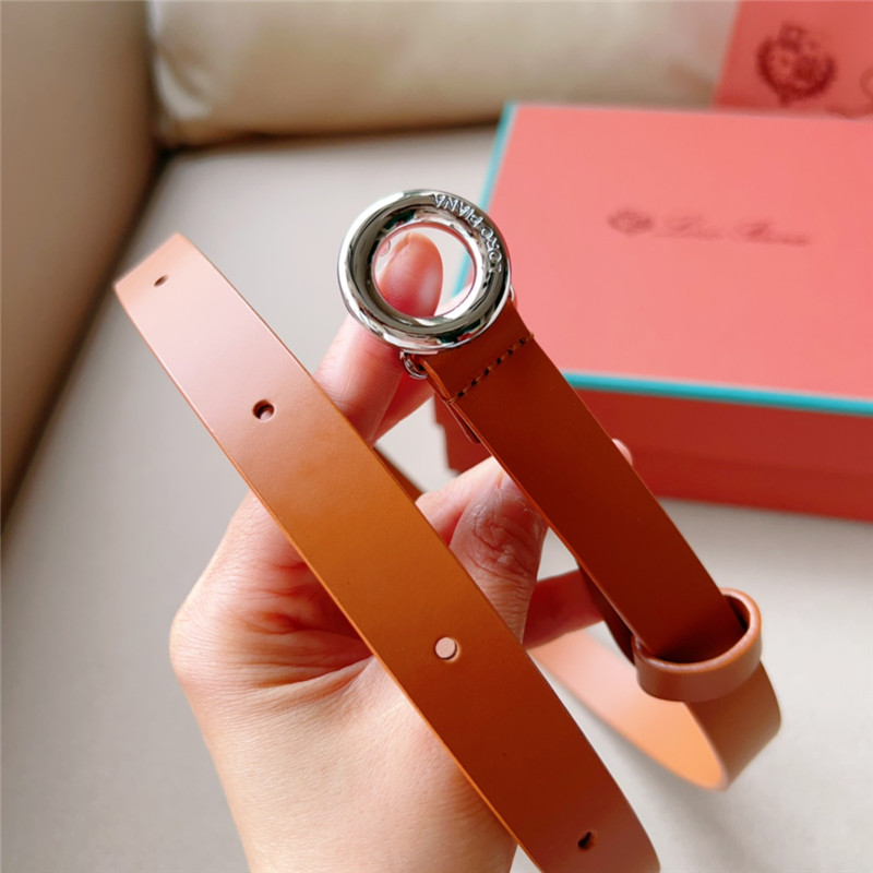 L0r0 P1ana new belt