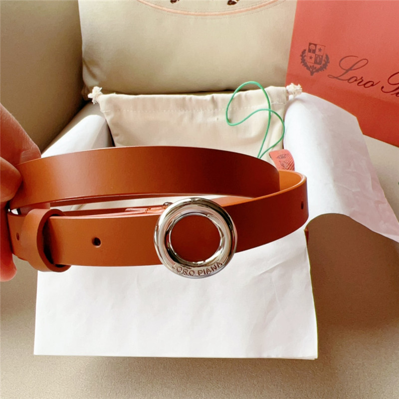 L0r0 P1ana new belt
