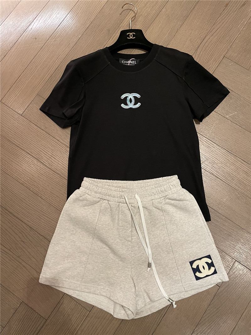 Ch**el loose fit short sleeves cheap replica designer clothes