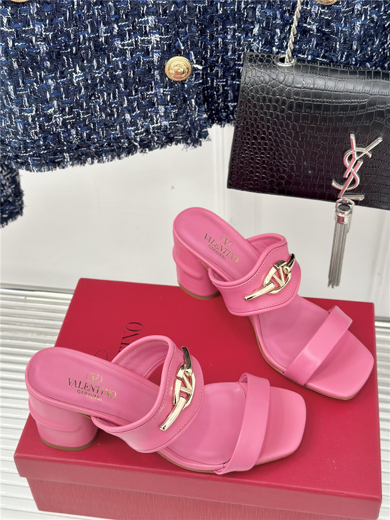 va1e*ntin0 thick heel sandals ma1s0n Marg*e1a replica shoes