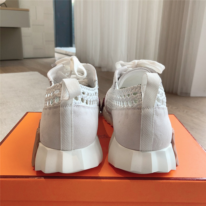 H**me5 bouncing sneakers for women
