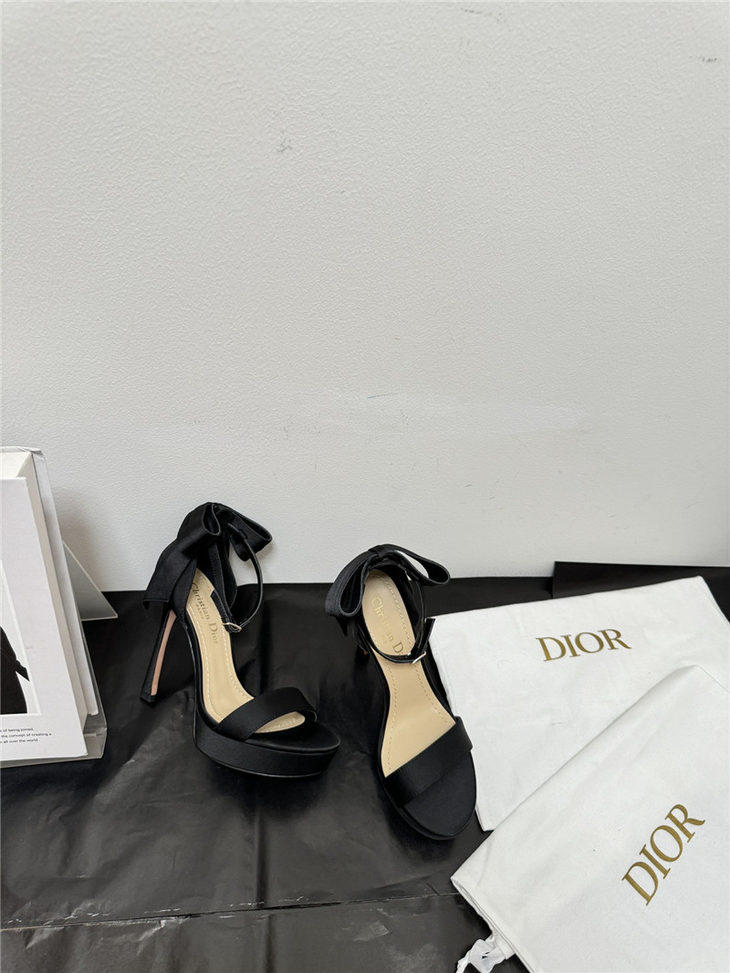 d10r bow platform high heels Marg*e1a replica shoes
