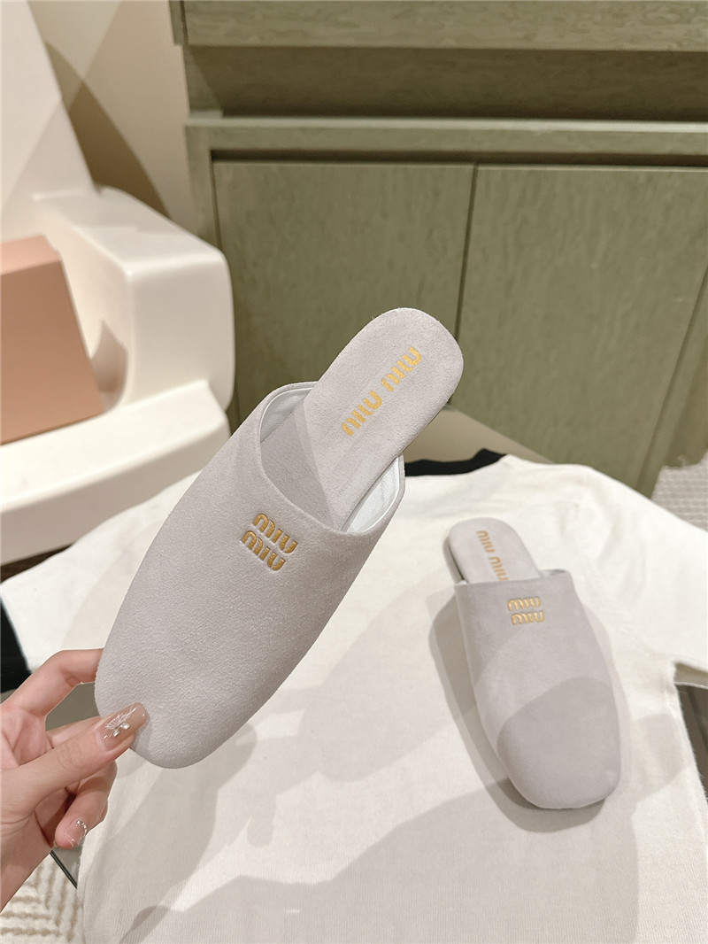 M1um1u small round toe mules slippers replica shoes