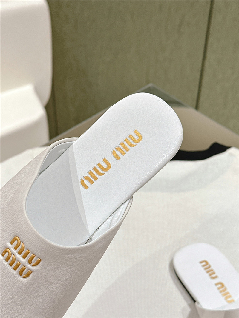 M1um1u small round toe mules slippers replica shoes