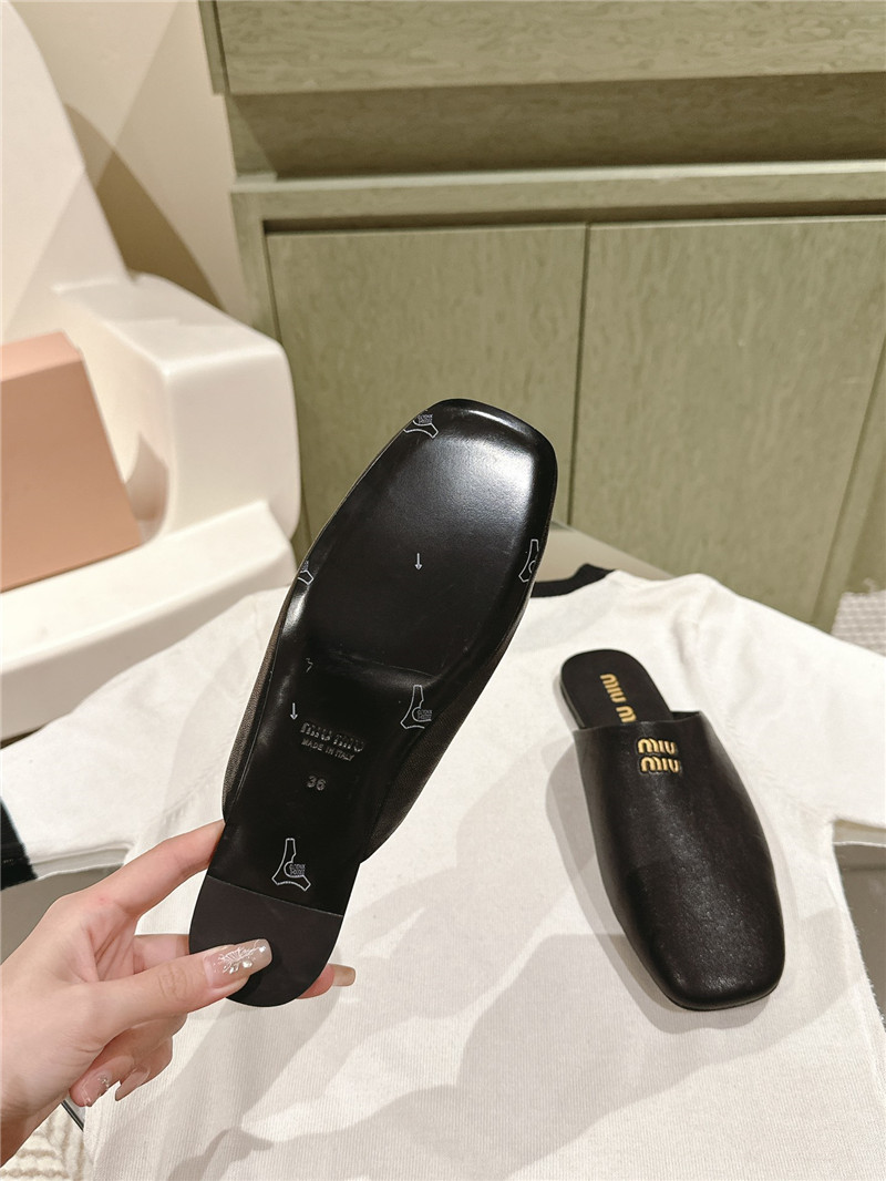 M1um1u small round toe mules slippers replica shoes