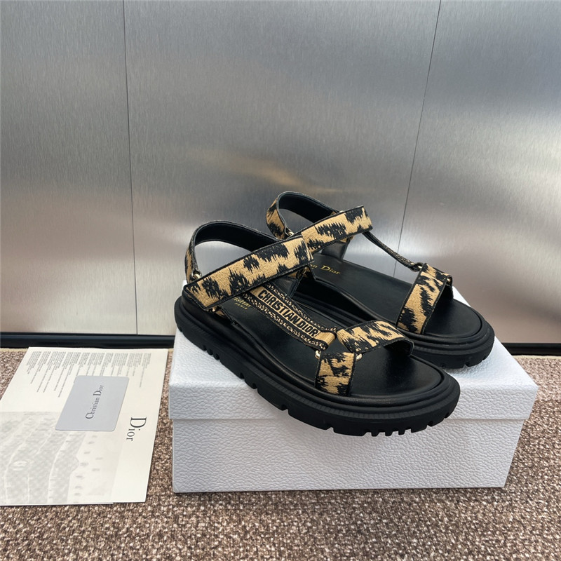 D10r thick sole casual women’s shoes replica shoes