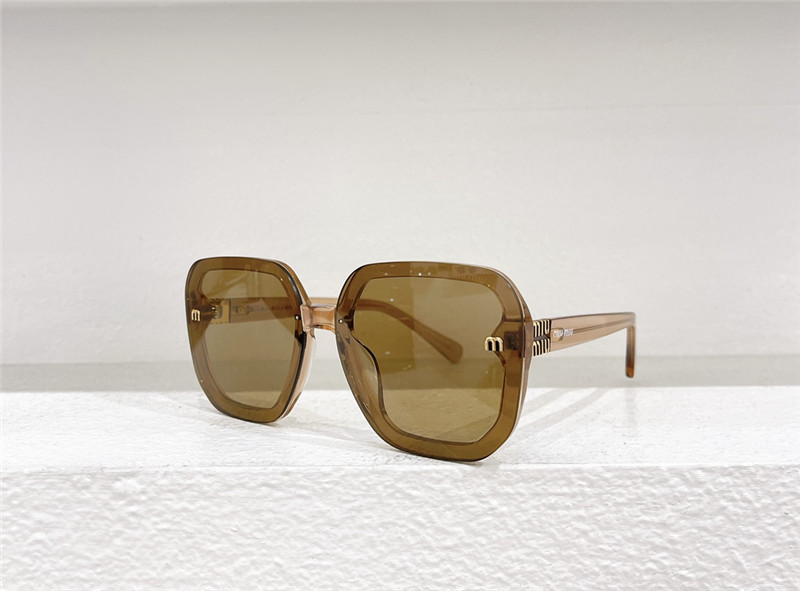 M1um1u fashionable luxury sunglasses