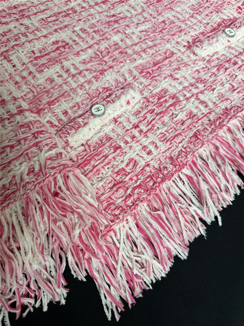 Ch**el fringed check knit sweater pink