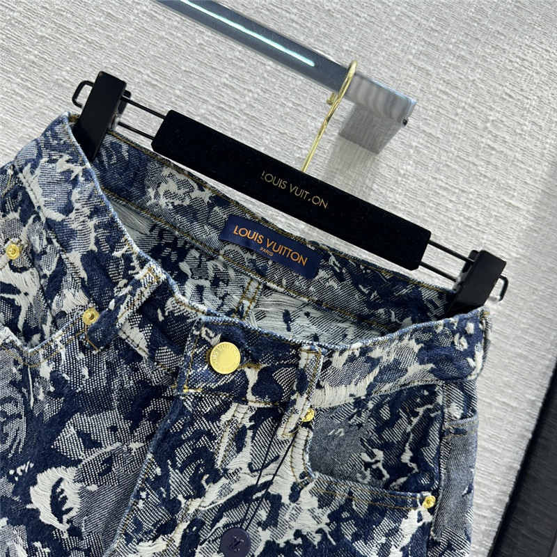 l0vis Vvtt0n lv vintage jacquard denim shorts replica clothing