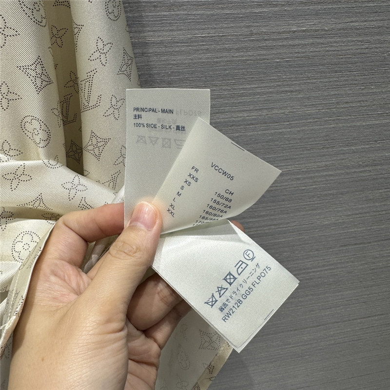 l0vis Vvtt0n lv milk tea logo printed silk shirt replica clothing