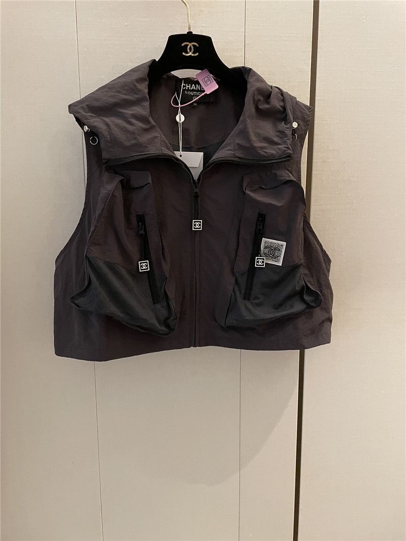Ch**el short hooded work vest replica d&g clothing