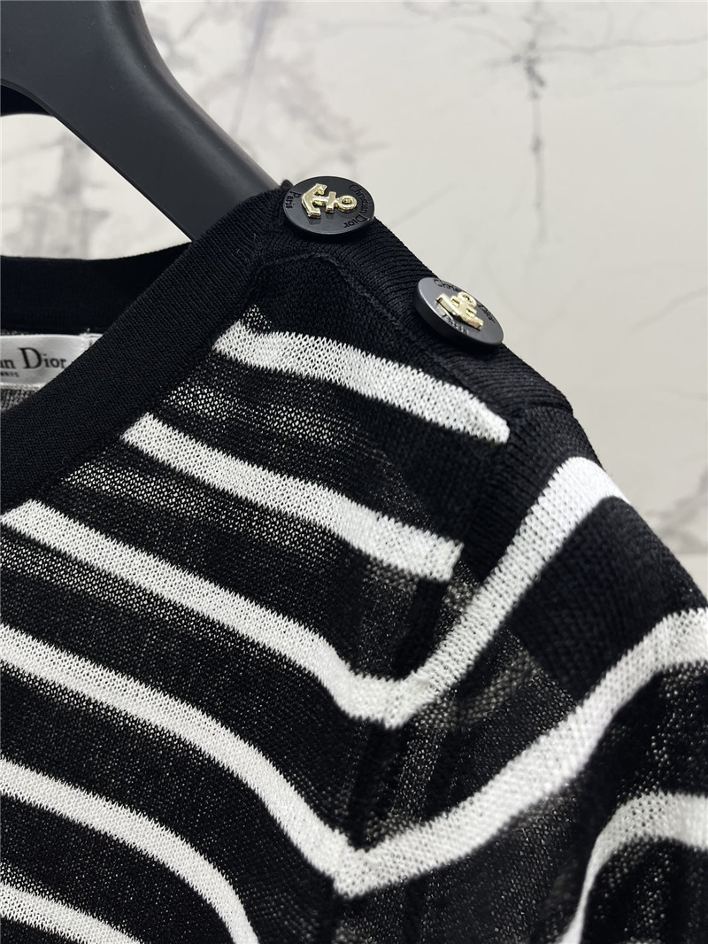 D10r striped thin knit t-shirt in black