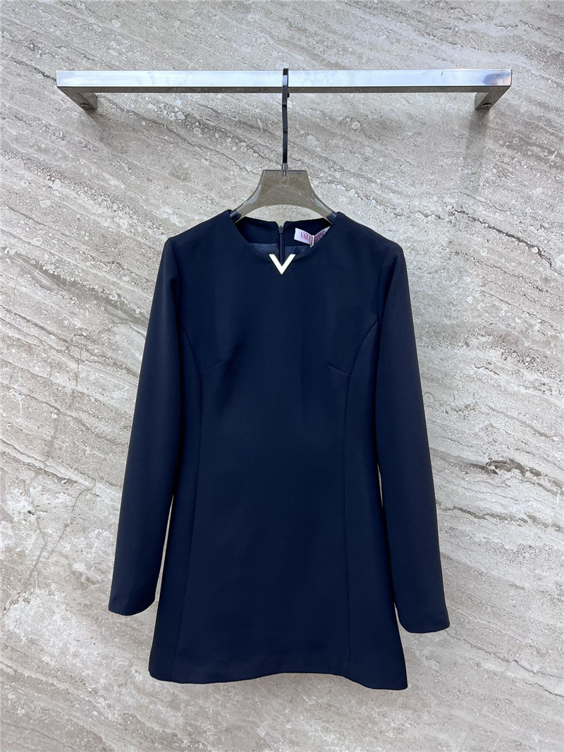 Va1e*ntin0 round neck long sleeve dress replica d&g clothing