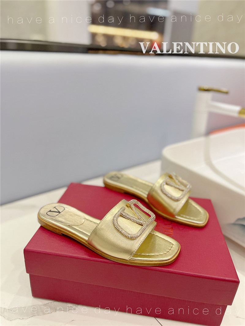 va1e*ntin0 new season slippers Marg*e1a replica shoes