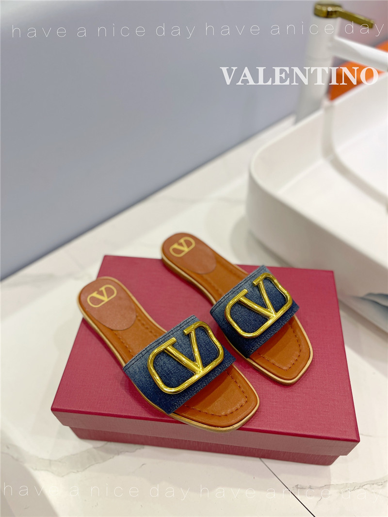 va1e*ntin0 new season slippers Marg*e1a replica shoes
