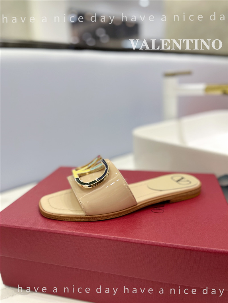 va1e*ntin0 new season slippers Marg*e1a replica shoes