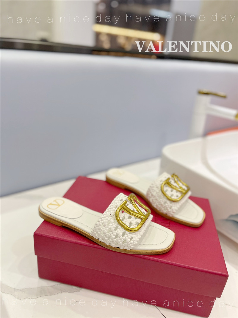va1e*ntin0 new season slippers Marg*e1a replica shoes