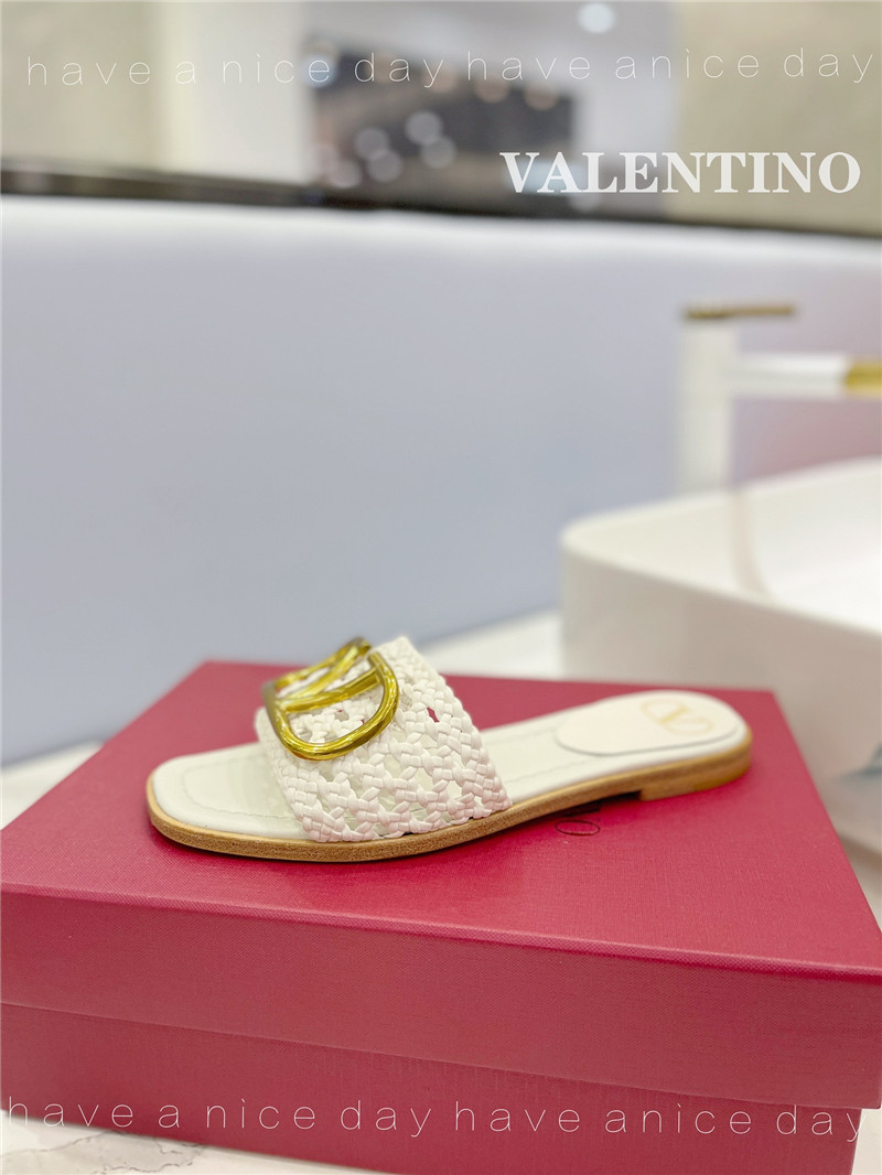 va1e*ntin0 new season slippers Marg*e1a replica shoes