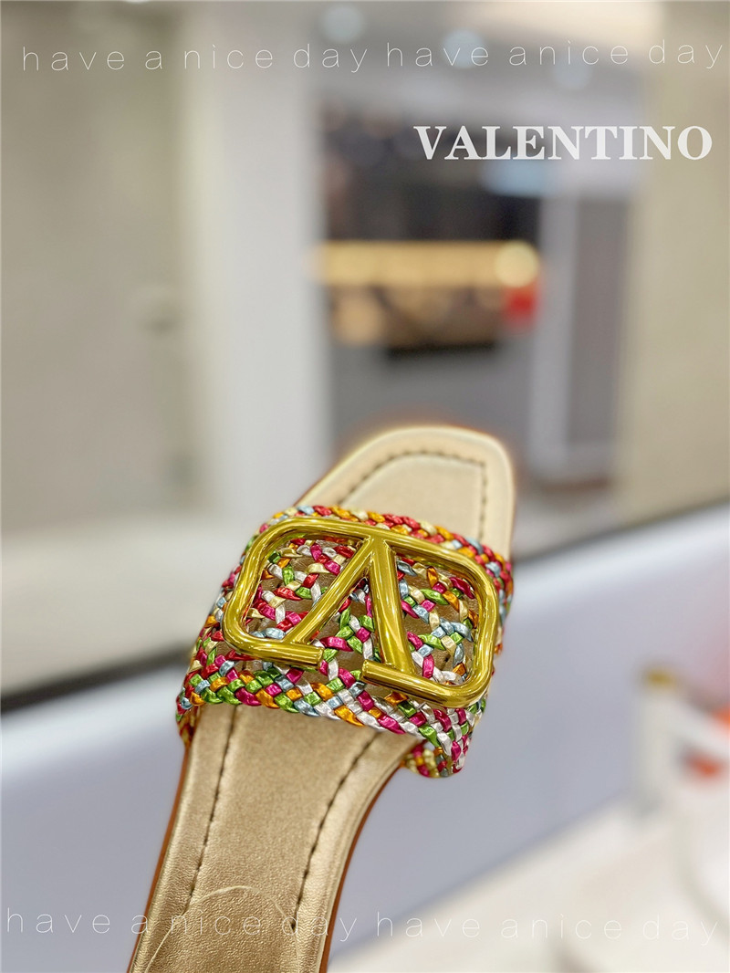 va1e*ntin0 new season slippers Marg*e1a replica shoes