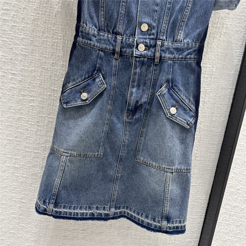 a1exa*der Mcqv*en roll sleeve denim dress replica clothing