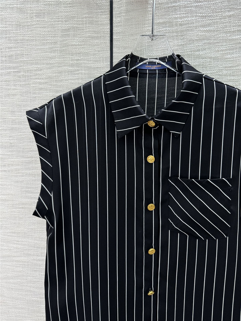 l0vis Vvtt0n lv striped shirt + shorts suit replica d&g clothing
