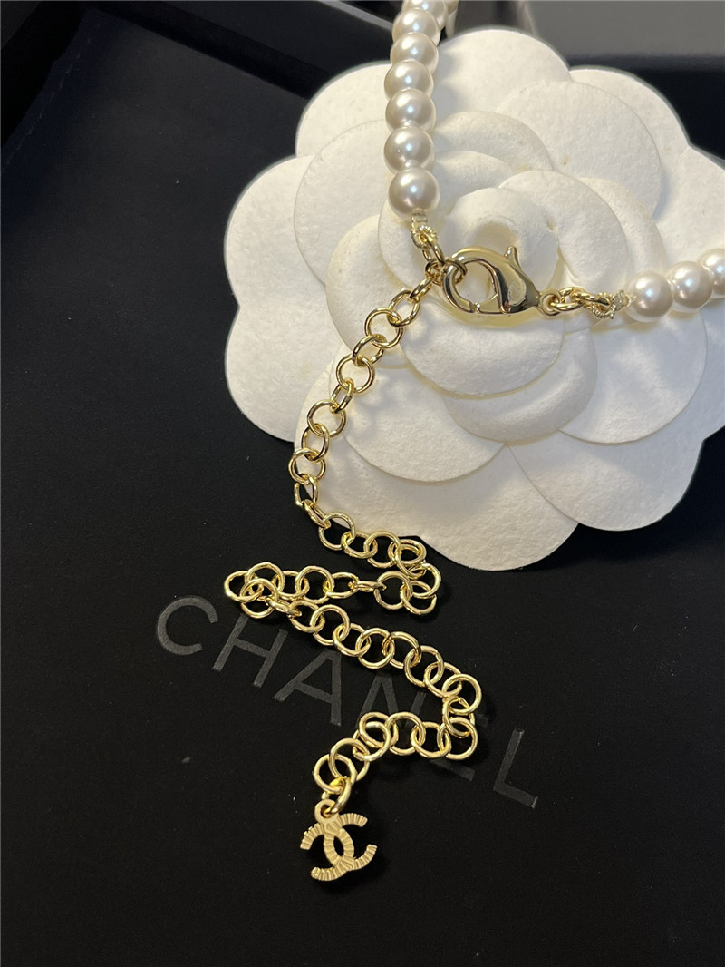 Ch**el small incense necklace