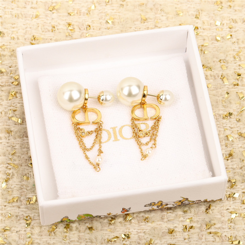 D10r triple tassel double bead earrings