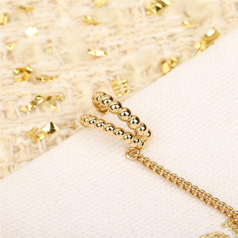 D10r new earrings