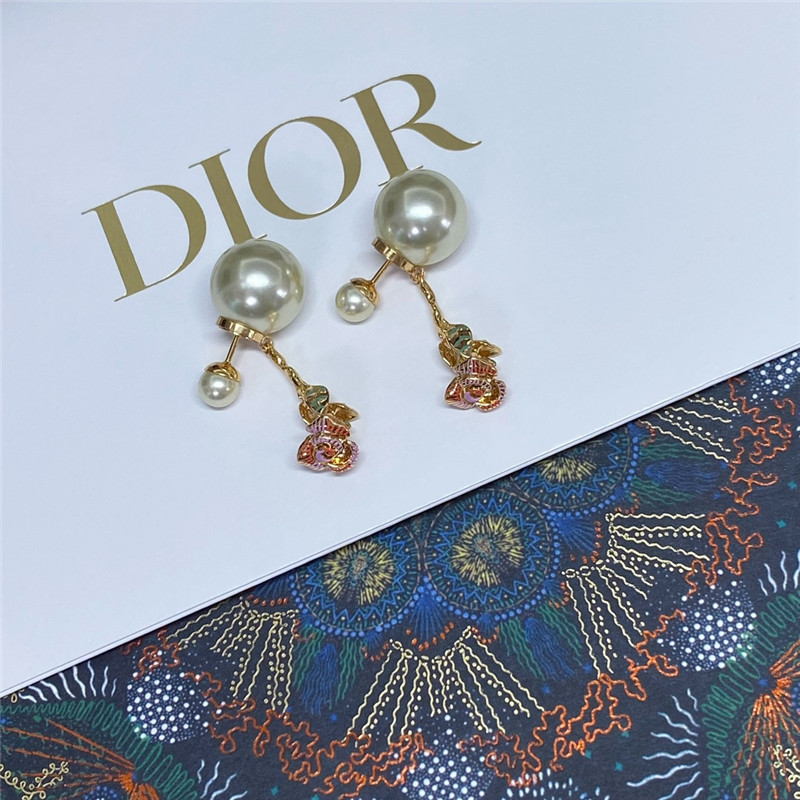 D10r rose earrings