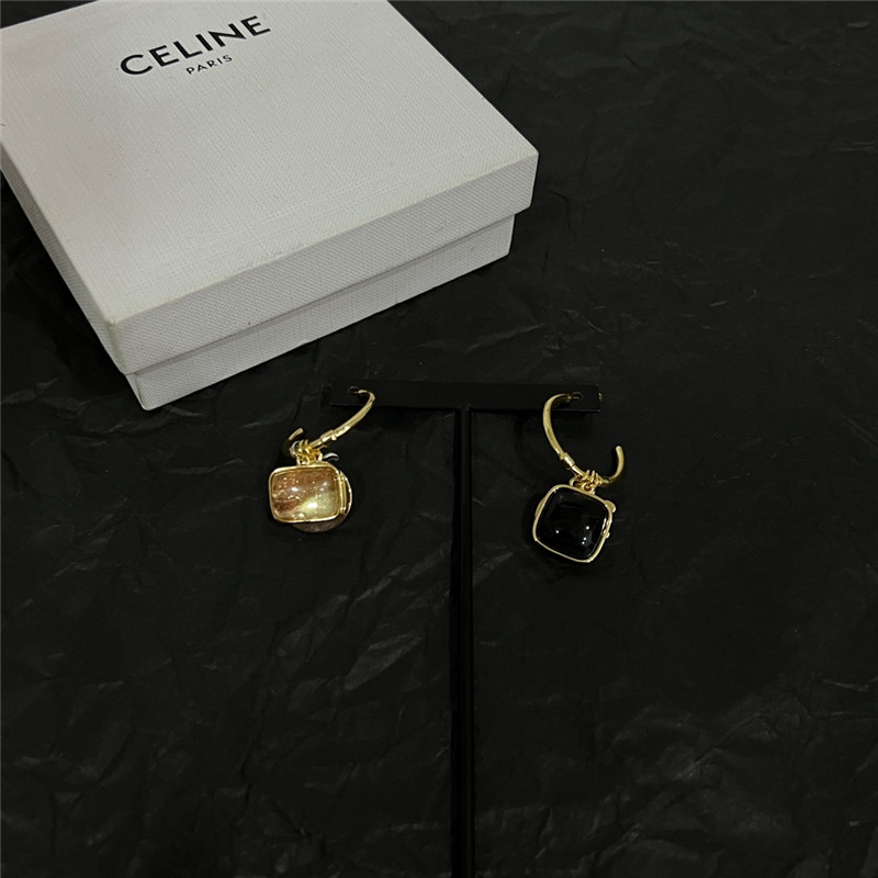Ce1i*e new earrings