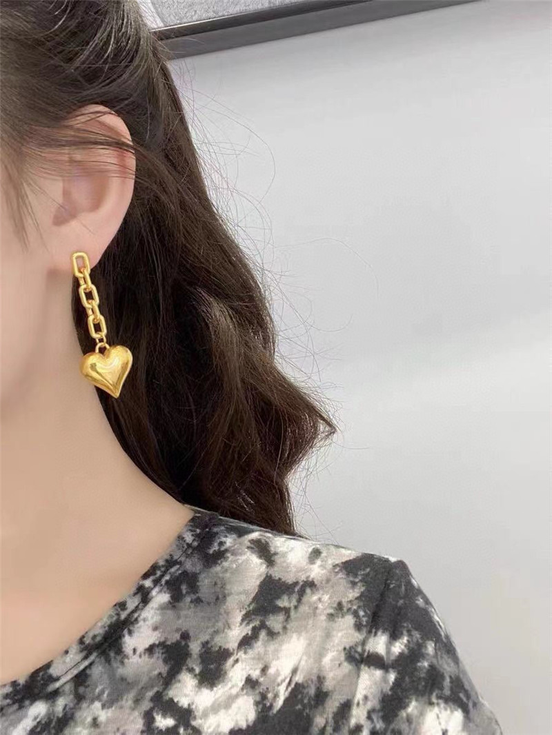 Ba1en*iaga new earrings