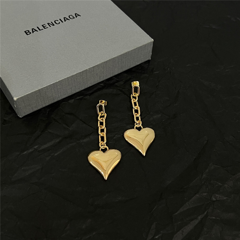 Ba1en*iaga new earrings