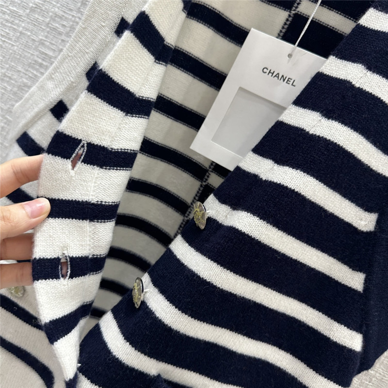 Ch**el contrast striped cashmere vest replica clothing sites