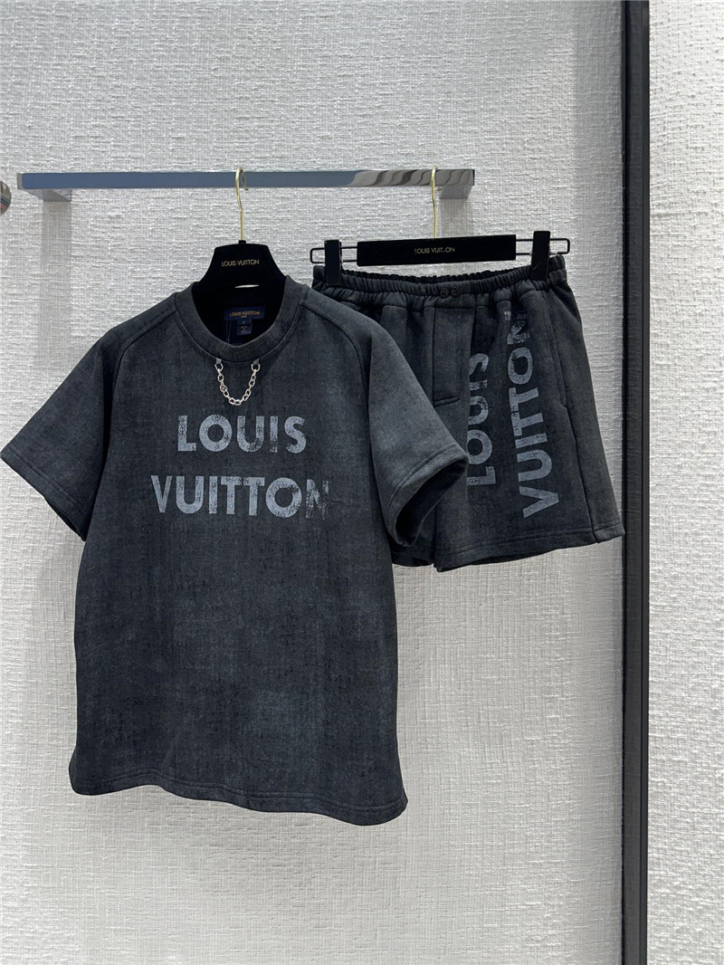 l0vis Vvtt0n lv printed logo sports suit replica clothes