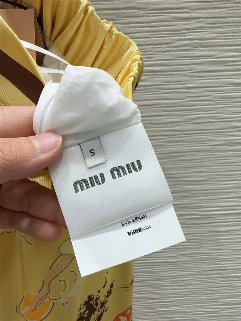 M1um1u new skirt cheap replica designer clothes