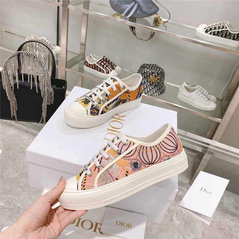 D10r walk’n sneakers women