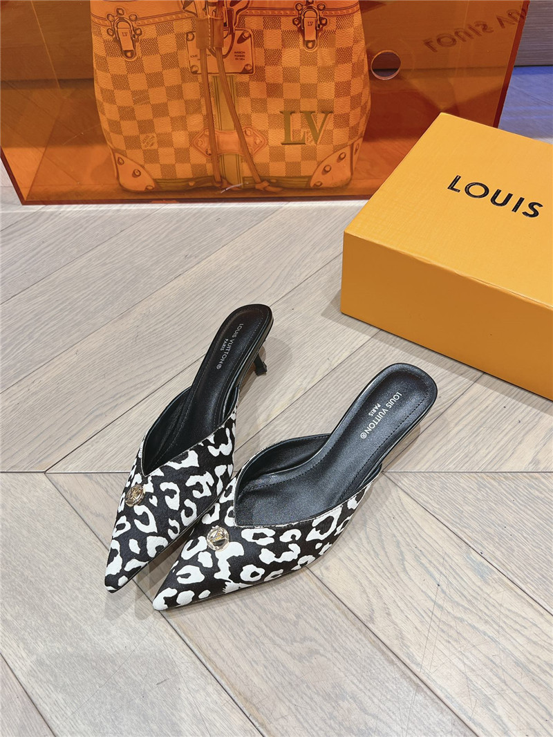 l0vis Vvtt0n lv pointed toe high heel sandals replica shoes