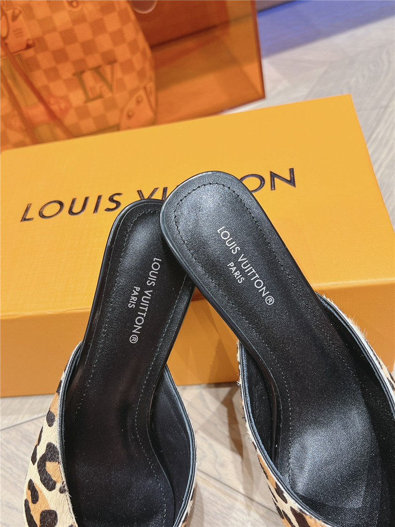 l0vis Vvtt0n lv pointed toe high heel sandals replica shoes
