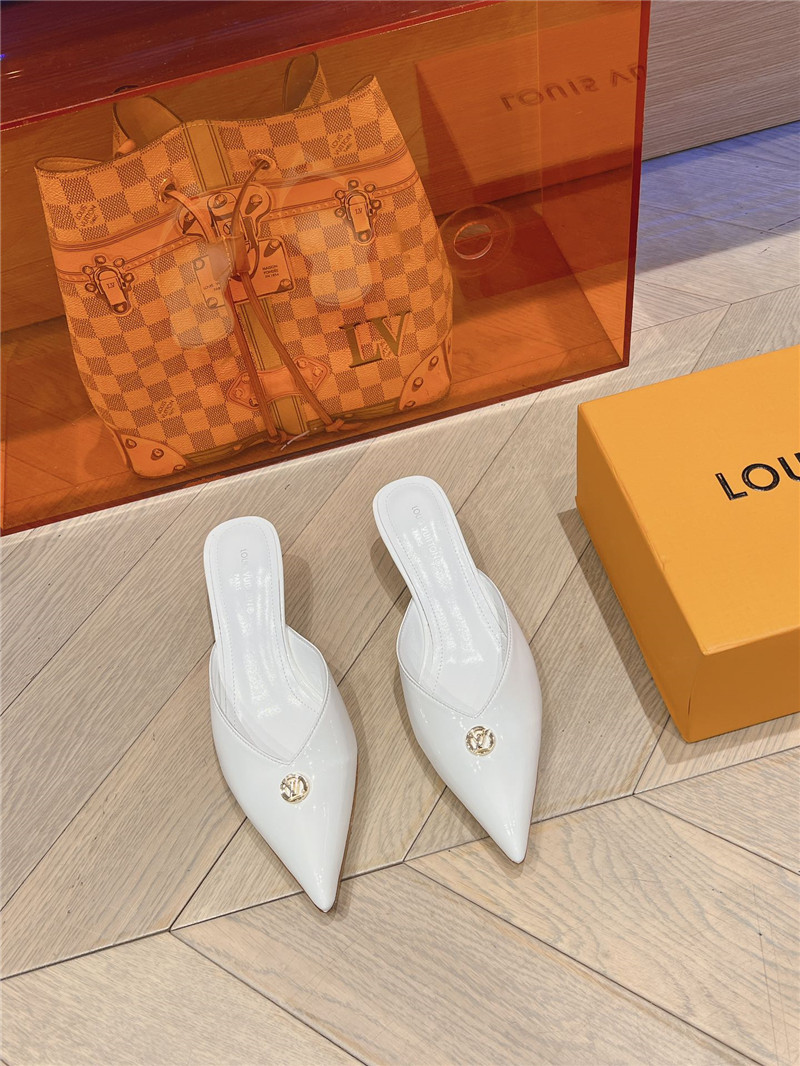 l0vis Vvtt0n lv pointed toe high heel sandals replica shoes