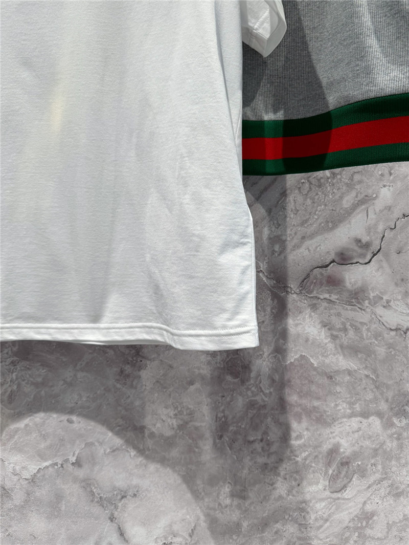 Gvc*1 white t-shirt with embroidered neckline replicas clothes