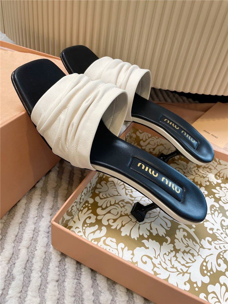 m1um1u casual slippers ma1s0n Marg*e1a replica shoes