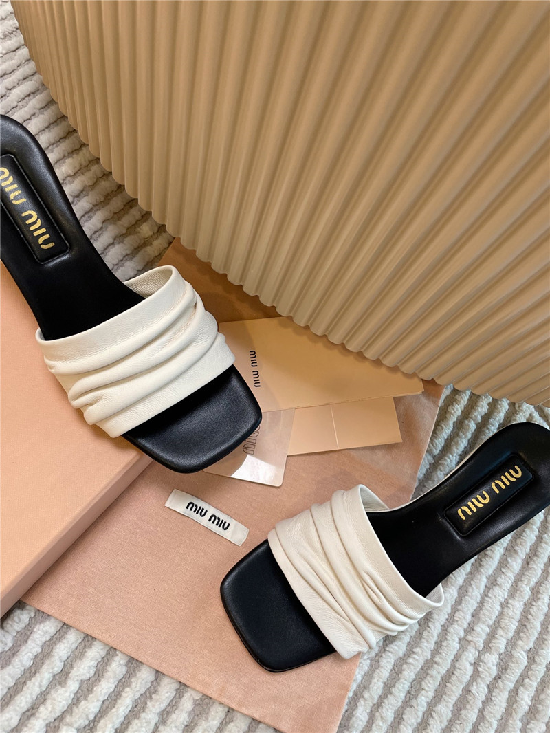m1um1u casual slippers ma1s0n Marg*e1a replica shoes