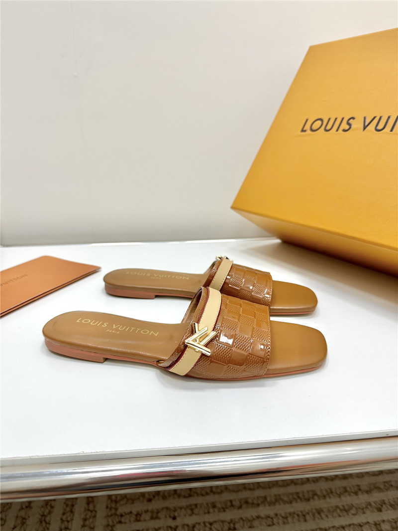 l0vis vvtt0n lv summer slippers Marg*e1a replica shoes