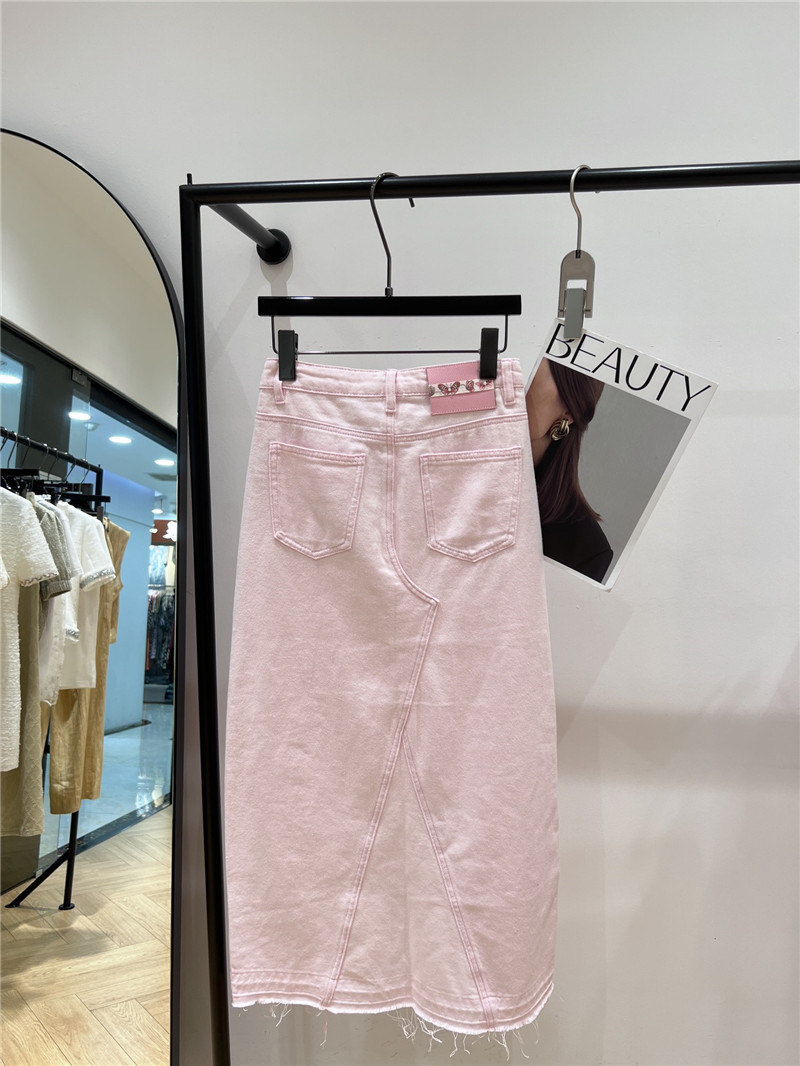 Ch**el new skirt cheap designer replica clothes