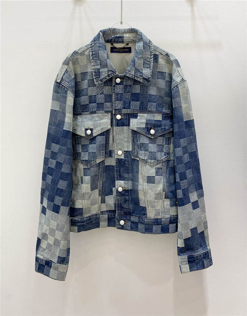 l0vis Vvtt0n lv color changing plaid denim jacket replica clothes