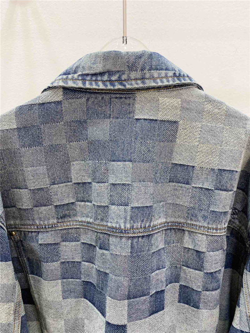 l0vis Vvtt0n lv color changing plaid denim jacket replica clothes
